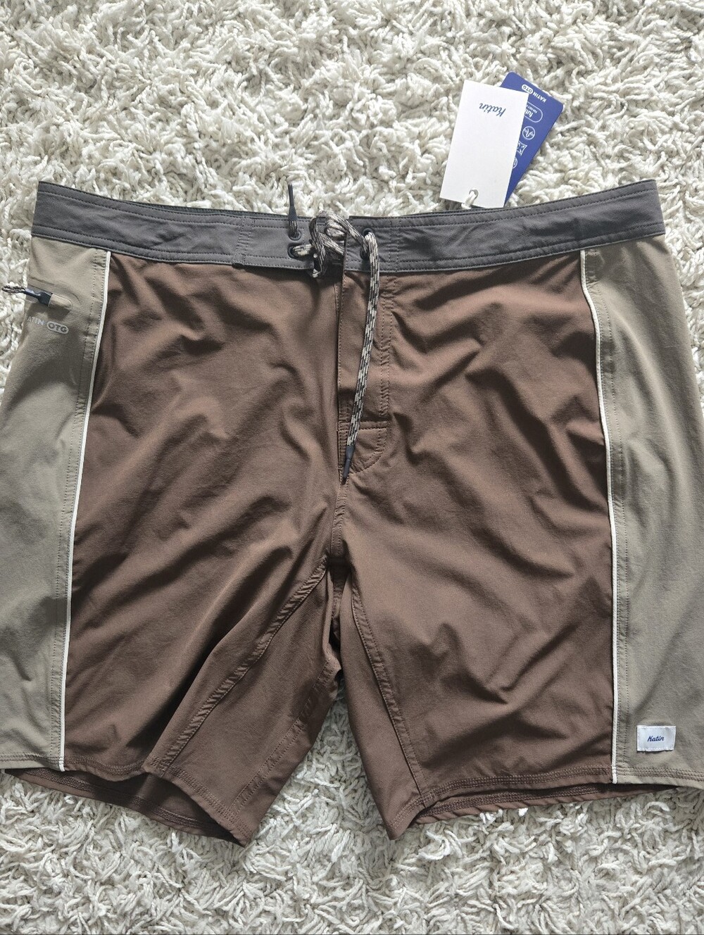 Katin NWT Brown and Tan Two-Tone Men's Swim Board Shorts. Size 36